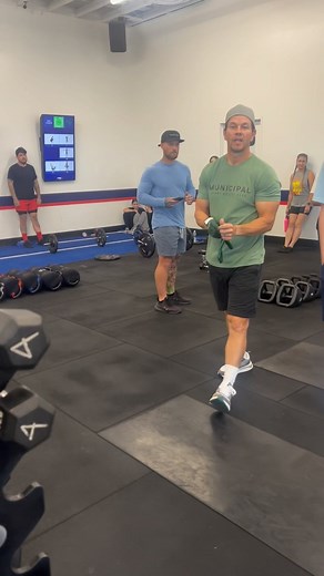 Mark Wahlberg on Instagram: "Family fitness day @f45_training 🙏❤️🥳 @municipal 👟📈 #F45Partner #MunicipalPartner"