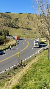 “Bugger “ 👮🚔🚛🤦‍♀️ #breakdown #trucks | Rock on Trucking NZ