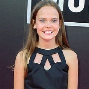 Oona Laurence Boyfriend 2026: Dating History & Exes - CelebsCouples