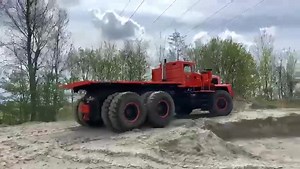 Mack M45 sx 12 cil. Cummins with Allison automatic | Survival skills