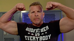 Mark Long of “The Challenge” has Grayson Waller’s back: WWE Digital Exclusive, Oct. 11, 2022