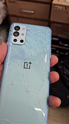 One plus 9R before & after skinOne plus 9R before & after skin.