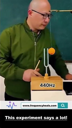 440 hz Frequency Resonance Experiment | It says A LOT