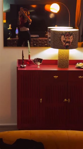 MARILU on Instagram: "Merita 1000$?🤭 Rezultatul m-a pus pe ganduri… abia astept sa fac urmatorul proiect! Ce ziceti? Sunt deschisa sa primesc orice fel de sfat avand in vedere ca in loc de slefuire am zis pilire la lemn 🤣"