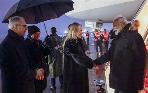 PM Modi arrives in Washington DC