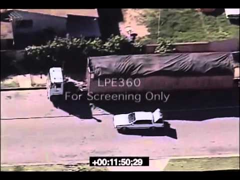 Live Footage of LA bank robbers clash with police (1997)