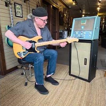 Voycall Hilton Suitcase PA head.