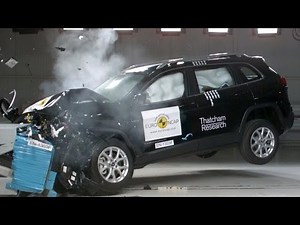 CRASH TEST 2014 Jeep Cherokee