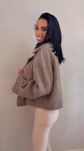 496K views · 477 reactions | I'M A SIZE 8 IN THESE TUMMY TUCK LEGGINGS, we have made them up to a UK size 20. And they're less than £20 today. I've linked my whole outfit here: www.JYY.London/collections/katieprice ❤️ the leggings are super stretchy, buttery soft and the boning inside really cinches in your tummy and waist. Lots of colours don't miss them! Love Kate xx #katieprice #leggings #viral | Katie Price | Facebook