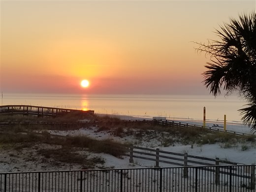 3 local beaches top magazine's list of best beaches in the United States | WKRG.com