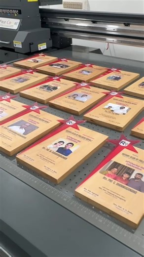 Bestow on Instagram: "Have you ever thought of presenting mementos with your people’s faces on them? We swear, that's the best! ❤️ Get your photo-printed mementos from Bestow now! DM or WhatsApp +91 90254 59227 for orders!"