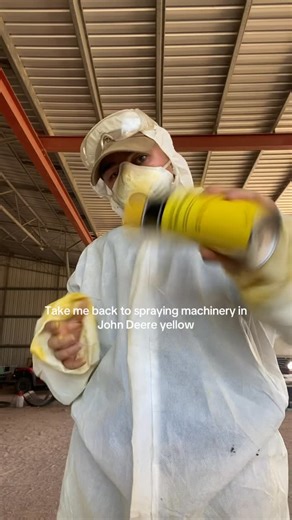 Sophia Croker on Instagram: "Doug was on aux 🔌👌🏼 . . Beekeeping | Rural Living | Primary Producer | Young Farmer | Life on the Road | Producing Honey | Beeswax | Outdoor Living | Women in Agriculture | . . #womeninag #pov #farming #johndeere #rurallife"