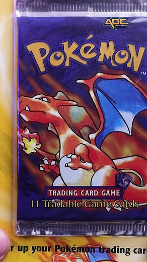 Opening a 400$ Charizard Base Set Pack Follow us for more amazing pack openings and releases. #pokemoncards #BaseSetCharizard #Collecting #Pokemon