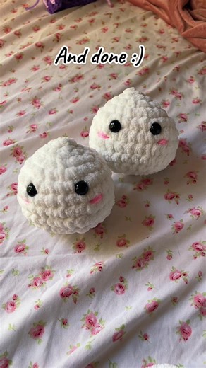 Crochet Dumpling Tutorial: Step-by-Step Guide with Fluffy Yarn