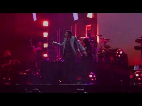 You Are The Sun, You Are The Rain (LIVE) - Lionel Richie