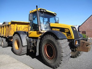 JCB FASTRAC 3185 Traktor / JCB FASTRAC 3185 Tractor