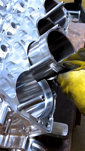 Sleeve install at the snap of a finger. If you could sleeve one block, which block would you be sleeving? #aluminum #dragracing #noprep #nhra #pdra #npk #cncmachining #noonan #noonanrace #racinglife | Noonan Race Engineering