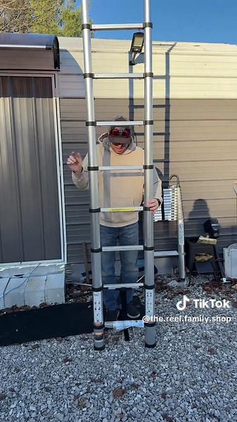 The best Telescoping Ladder #ladder #retractableladder #tiktokshop #tiktokshopblackfriday #vevor @Vevor Shop US @Vevor Store US