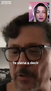 Carlos Bardem, historiador, escritor y actor, se pasó ayer por nuestro programa en directo, dirigido y presentado por Marina Lobo, y compartió su perspectiva sobre Arturo Pérez-Reverte y el “perezrevertismo”, que domina el panorama de la novela histórica en España. Bardem elogia la habilidad narrativa de Reverte, pero cuestiona el enfoque y las representaciones en su obra, especialmente en la célebre serie de Alatriste, la cual contrasta los personajes corruptos y deshonestos de la realeza con l