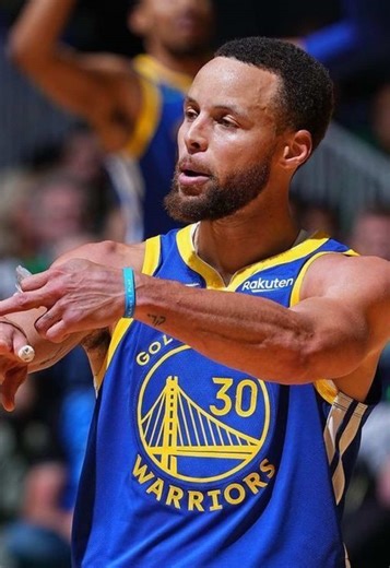 you dk who i hang with? 🤧 // ib/ac:me // back with a curry mix // #fyp #viral #trending #mixtape #stephencurry // @ʰᵉˢⁱ @𝙖𝙧𝙥✞ @Ty. @𝙦𝙪𝙞𝙡𝙘 @𝙋𝙝𝙞𝙡𝙡𝙮 @𝐭𝐚𝐞✞ @𝙎𝙥𝙡𝙖𝙨𝙝☨ @𝙝𝙪𝙣𝙙𝙤🐺 //