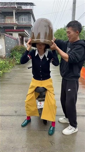 The funniest video of 2025#Funny jokes#funny clips#funny daily life