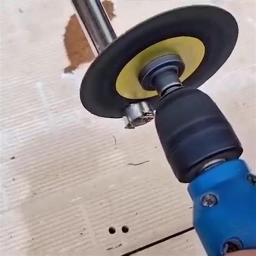 This angle grinder electric drill conversion kit can turn your electric drill into a multi-functional grinding machine. Perfect for polishing, cutting wood, grinding jade, removing rust, etc. | Convergei.com | Facebook