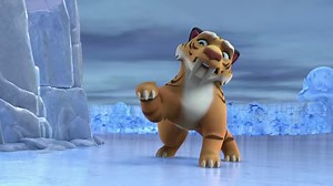 🥶Watch out for that giant icy funnel cloud… and the fierce saber-tooth tiger! 🐯 Chase, Marshall, and their heroic team of pups 🐶embark on a daring quest to rescue some large animals from a snowstorm! ❄️ Join this frosty adventure as the pups turn a big-fanged foe into a friend and brave the elements to bring peace and warmth to the hidden jungle! 🌴 Keep up with the latest PAW news! 🐾 Follow us here: Facebook - https://www.facebook.com/PAWPatrolPH #PAWPatrol #PAWPatrolPH #JunglePups #NickJr 