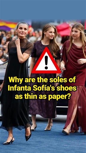 Why are the soles of Infanta Sofía's shoes as thin as paper? #fyp #celebrity #infantasofía #princessleonor #queenletizia | Celebrity wire news
