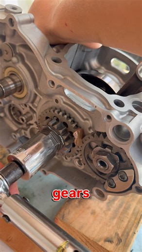 ILLEGAL ENGINE building TRICK