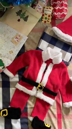 Make sure may costume si baby for picture before Christmas #christmas #costume #ShopeeTagToWin