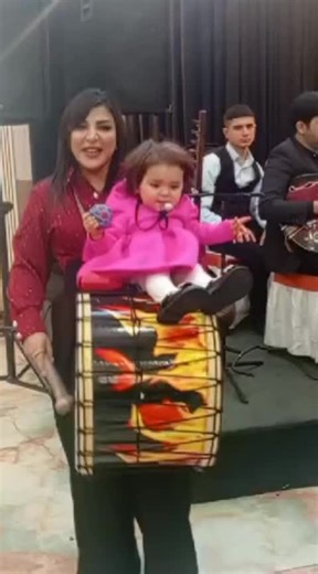 desdek olun zehmet deyilse Eziz Takipcilerim izliyicilerim 😘😍