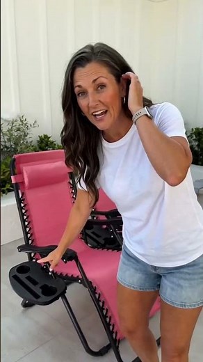 I finally understand why people love zero gravity chairs