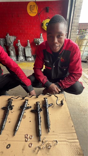 Practical: injector seat/compression washers/leak-off washers/carbon/blow-by.