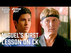 Miguel’s First Lesson | Cobra Kai (William Zabka, Xolo Maridueña)