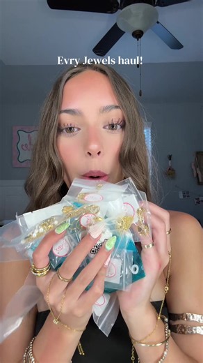 @EvryJewels haul!! use code ADELAIDE11 for $$ off! #evryjewels #haul #jewlery #jewleryhaul