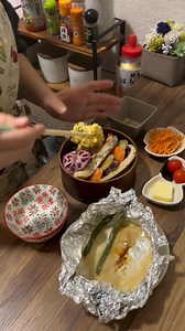 39K views · 142 reactions | Pro Bento Tip from @_mayonnaise.jp! Save time cooking seperate okazu sides by grilling everything together in aluminium foil. Today's bento: Salmon, trumpet mushrooms, sweet potatoes, and carrots cooked in miso butter. Delightful! | Bento&co | Facebook