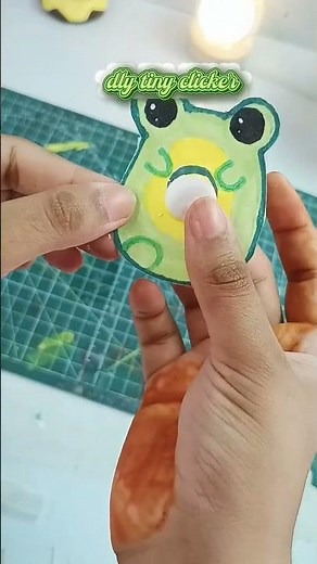 Mini Clicker DIY ✨ Easy & Addictive Craft #trendingshorts #diy