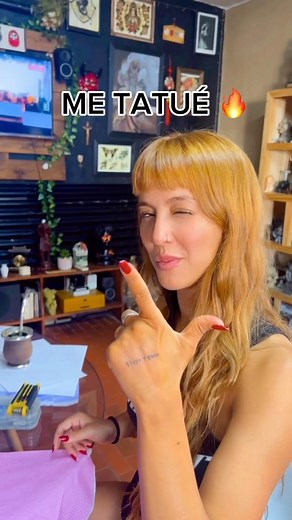 FLOR VIGNA ✨🌈🎬 | Un día llegue a la casa de mi vieja , ella me espero con su comidita casera y unos buenos mimos de madre. Yo con agüita en los ojos le... | Instagram
