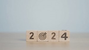 clip-3610828497-2024-year-change-2025-block-dartboard-icon