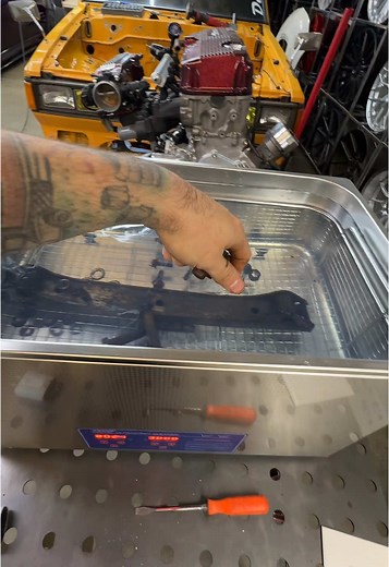 Revolutionize Cleaning with Ultrasonic Cleaners Now
