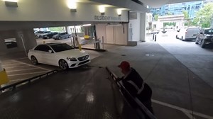 Tricky Tow from an Uber Eats Spot