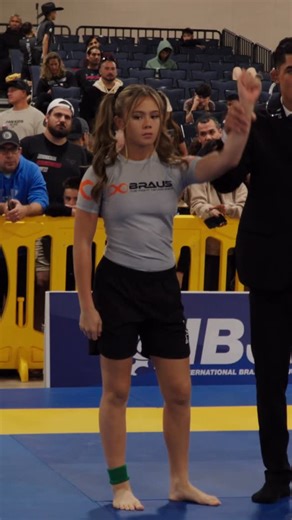 IBJJF | Very nice triangle finish here at the Pan Kids No-Gi. | Instagram