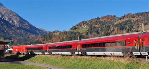 26K views · 360 reactions | Guten Morgen aus Kötschach-Mauthen - So viel mehr. Die „blaue Elise“ 2143.062 der regiobahn RB GmbH ist schon gemütlich unterwegs zur heutigen Messstelle. | Verein Gailtalbahn | Facebook
