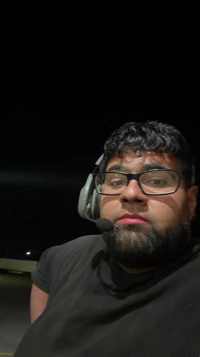 How to Use a Green Screen | Basic Tutorial