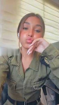 Beautiful Women in Military Fatigues Dancing to Eagles' Lyin' Eyes (Live 1977) #Shorts
