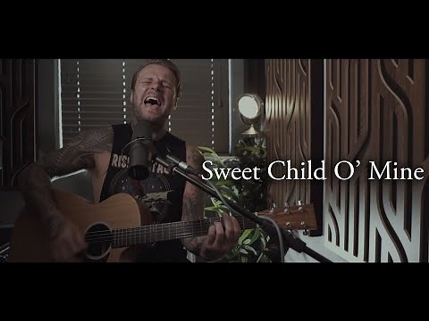 Sweet Child O' Mine - Guns n Roses - Acoustic Cover by Kris Barras