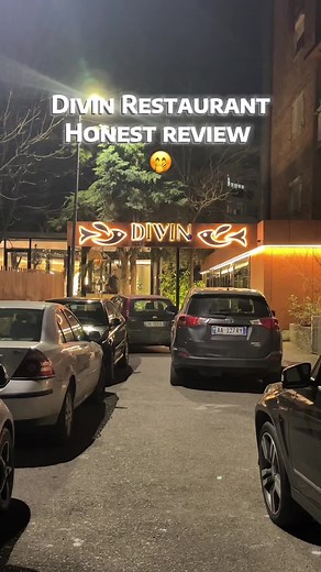 Edhe nje review duhet🙂‍↔️ #fyp #fyppp #xyzbca #perty #viral #albania #albaniantiktok #fypシ #tirana #foodtiktok
