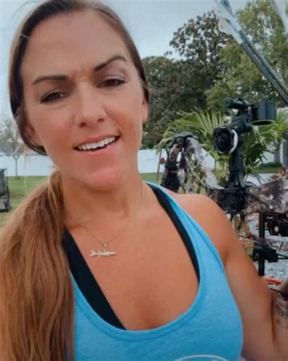 569 reactions · 18 comments | #getoutdoors #refuelyourobsession #obfamily #hunt #archer @laura.longnecker | Obsession Bows | Facebook