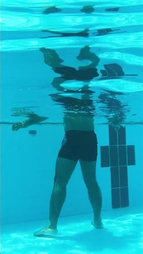 HOW TO ENTER IN SWIMMING POOL | Step-by-Step Guide to Start Swimming #shorts