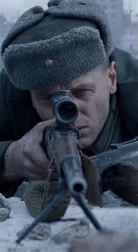 The Sniper Who Stopped an Army 😳